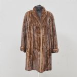 1672 3044 FUR COAT